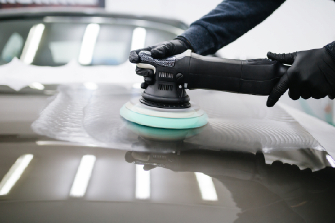 Detailing mobil